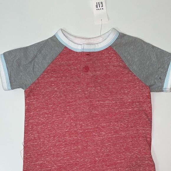NEW GAP t-shirt boys kids - Picture 2 of 3